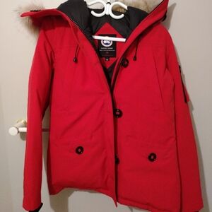 Canada Goose Montebello Parka womens